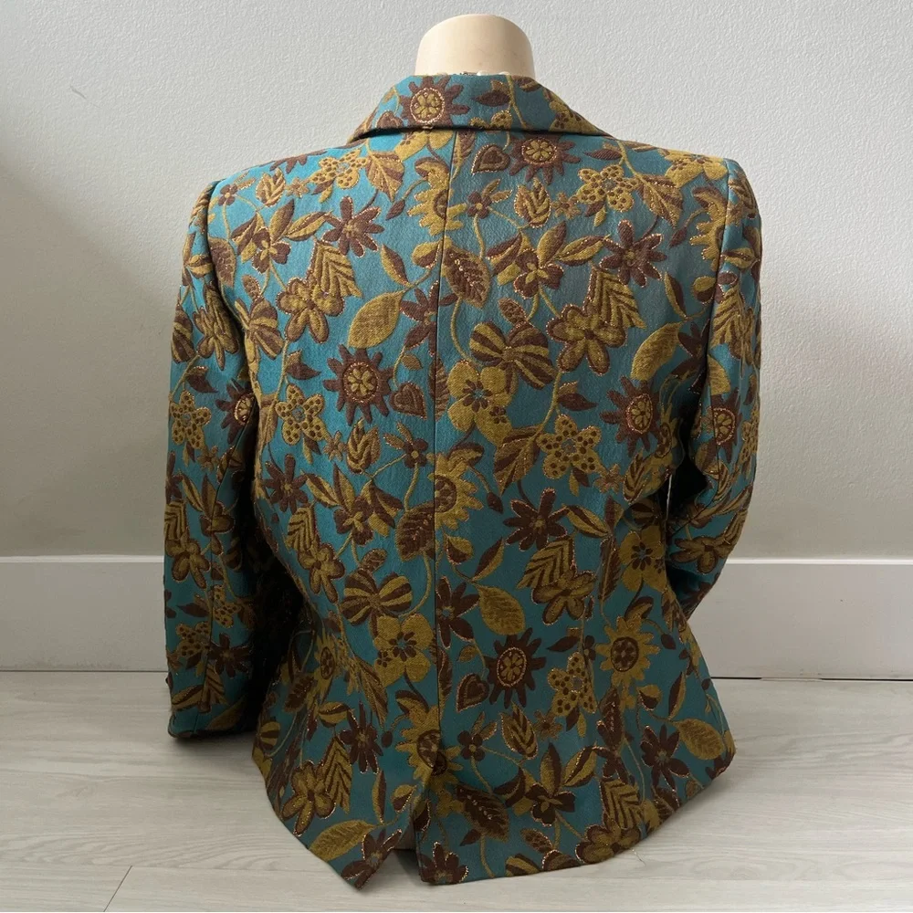 Floral Embroidered Teal Blazer with button closure by Jean Costa made in France - Picture 4 of 10